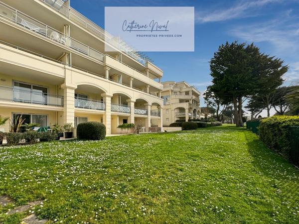 La Baule . Appartement 2 pièces, terrasse 25 m², résidence sécurisée avec piscines