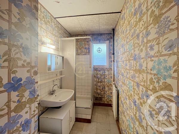 Appartement T4 à vendre  4 pièces - 65 m 2   ST JACQUES DE LA LANDE  - 35