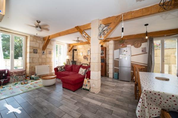 Maison à vendre 247 220 € Bayon-sur-Gironde 5 p 114 m² DPE D