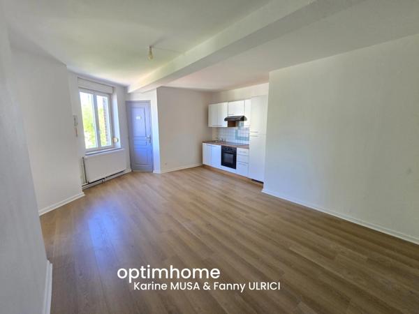 HIRSON (02) - 🏢 Vente immeuble de 4 appartements rénovés.