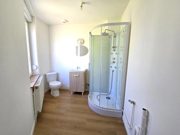 HIRSON (02) - 🏢 Vente immeuble de 4 appartements rénovés.