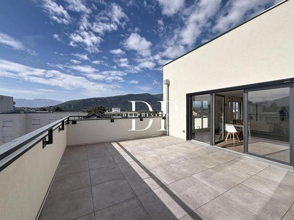 Appartement à vendre 4 pièces de 100,6 m2 AMBILLY (74)