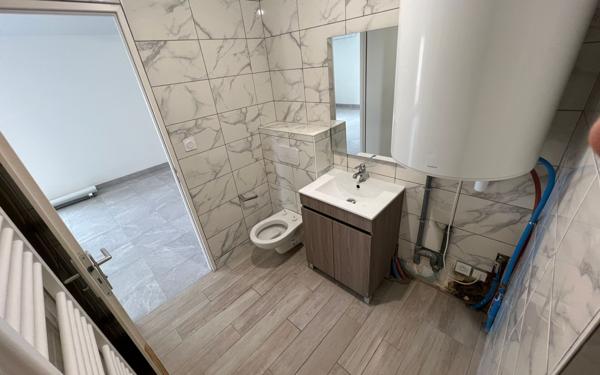 Maison à vendre    6 pièces • 111 m2 Aramon