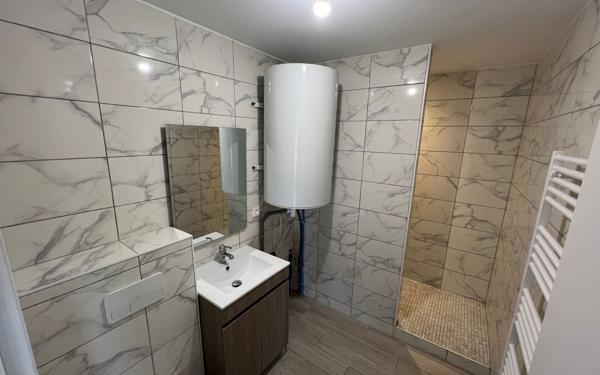 Maison à vendre    6 pièces • 111 m2 Aramon