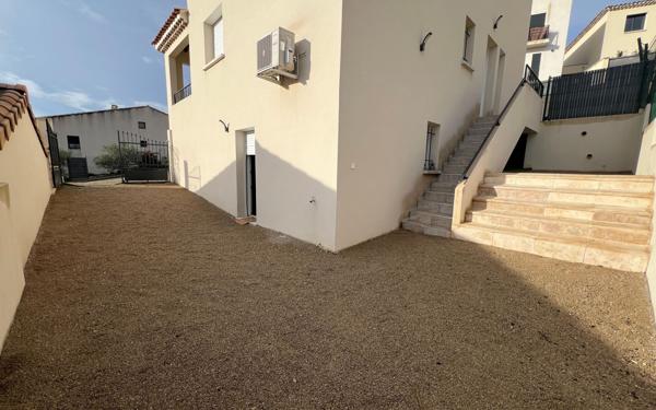 Maison à vendre    6 pièces • 111 m2 Aramon