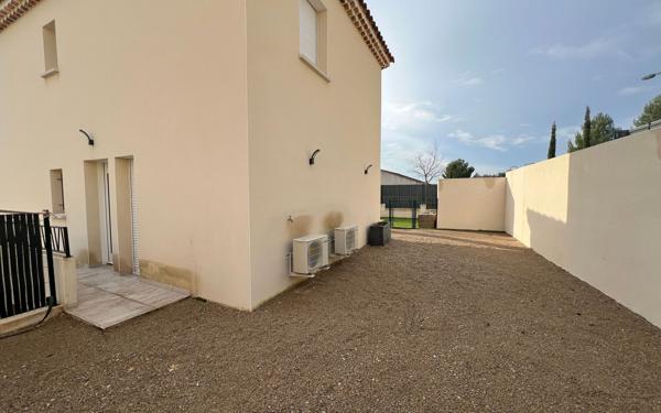 Maison à vendre    6 pièces • 111 m2 Aramon