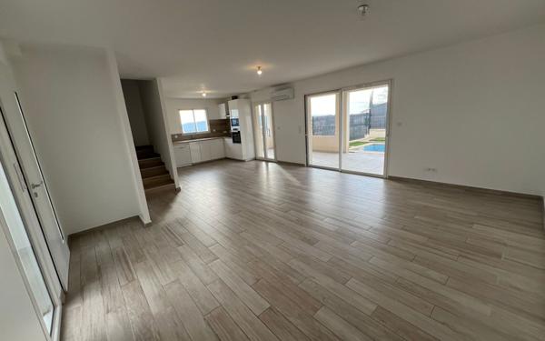 Maison à vendre    6 pièces • 111 m2 Aramon