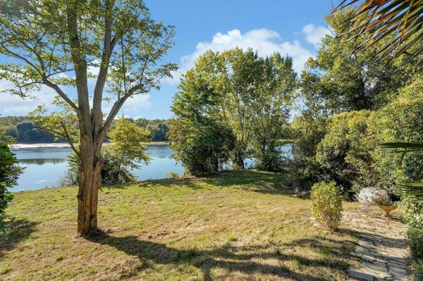 Maison à vendre    5 pièces • 185 m2 Toulouse