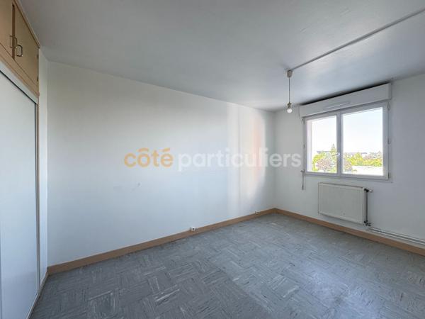 Vente
                Appartement60,28 m² - 3 Pièces -
                    ORLEANS (45000)
