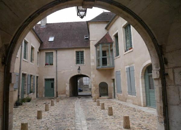 Appartement à vendre    2 pièces •  La Charité-sur-Loire