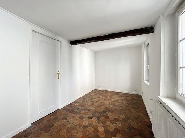 Maison de ville 6 pièces de 102.02 m² - Centre-ville de Saint-Germain-en-Laye