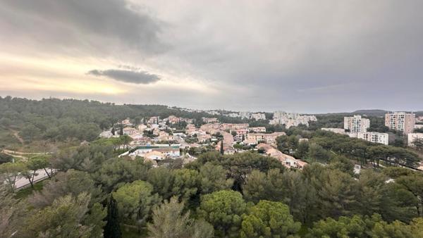 Appartement T4 très spacieux à Martigues de 80m2