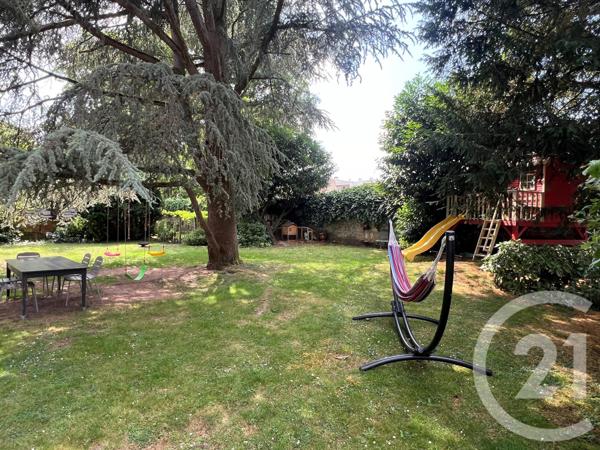 Maison à vendre  8 pièces - 226 m2 VILLERS COTTERETS - 02