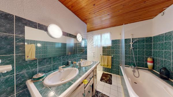 Maison 6 pièce(s) 5 chambre(s) 149 m²