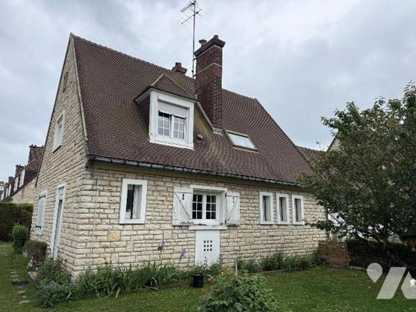 Maison à vendre à Troyes (10000) - Aube (10)

Maison d'une surface de 134,8 m², édifiée sur u...