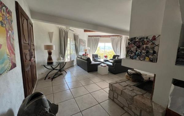 Vente Propriété + PISCINE EN VILLE Saint-martin-de-valgalgues   