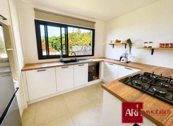 À vendre – Villa trés récente T3 – Jean Petit-Saint-Joseph – Terrain plat 428 m²