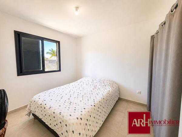 À vendre – Villa trés récente T3 – Jean Petit-Saint-Joseph – Terrain plat 428 m²
