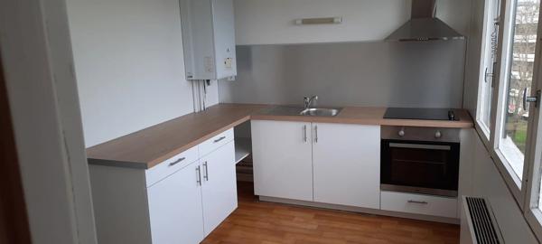 Location                                                      Appartement
                        
                     3 pièces                      62 m2                     à Nantes