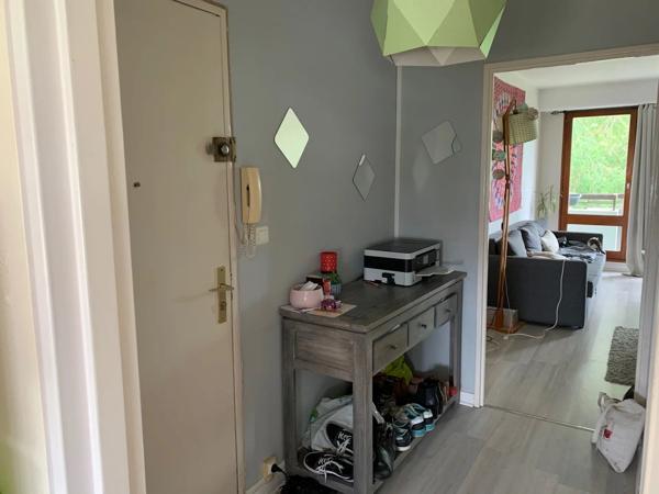 Location                                                      Appartement
                        
                     3 pièces                      62 m2                     à Nantes