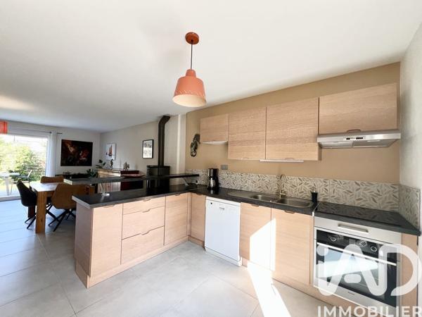 Maison à vendre 4 pièces 90 m² Saint-Jacques-de-la-Lande