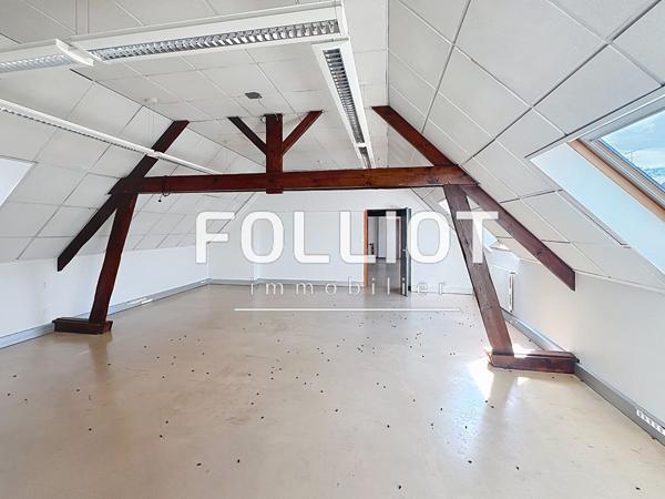 A VENDRE SAINT LO CENTRE VILLE 50000 2500 M2 DE BUREAUX
