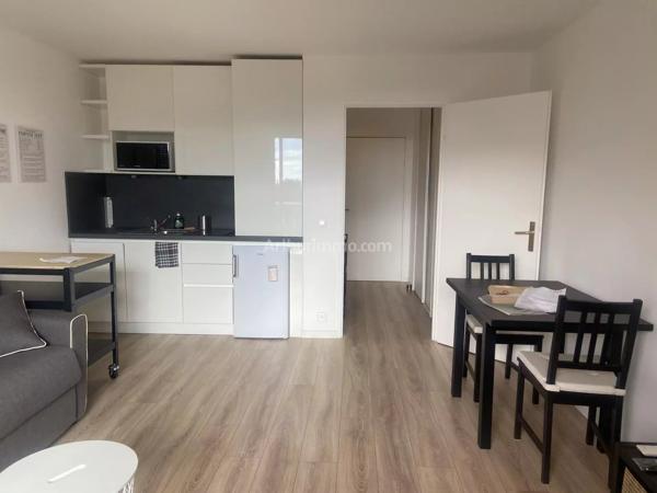 Location                                                      Appartement
                        
                     1 pièces                      25 m2                     à Nice