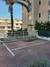 Location                                                      Appartement
                        
                     1 pièces                      25 m2                     à Nice