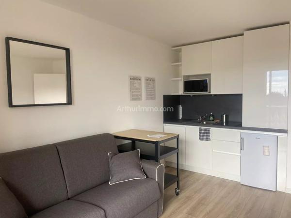 Location                                                      Appartement
                        
                     1 pièces                      25 m2                     à Nice