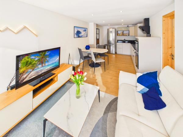 Haute Savoie (74), à vendre SAMOENS - Domaine skiable Grand Massif - Appartement T3 63 m²