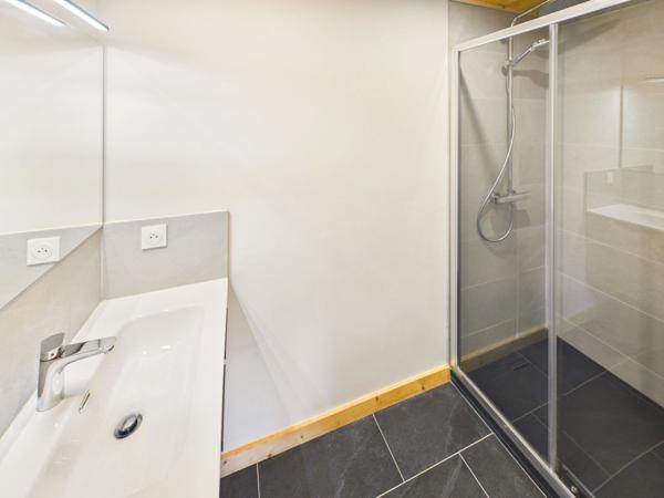 Haute Savoie (74), à vendre SAMOENS - Domaine skiable Grand Massif - Appartement T3 63 m²