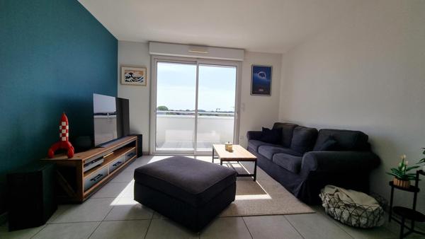 Dernier étage - T3 avec grande terrasse et vue dégagée !
