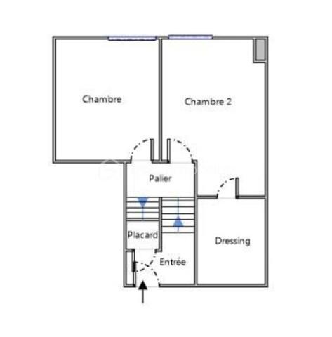 Au sein de la résidence Le Floréal III, découvrez ce triplex de type T5 de 100 m² environ, au 1er étage sur 4 d’un immeuble bien entretenu de 1979, qui offre une belle luminosité ainsi qu’une vue imprenable sur le massif de Belledonne.

Traversant et sans vis-à-vis, ce bien propose une organisation idéale pour une vie de famille avec des espaces bien répartis sur plusieurs niveaux.

Tout d’abord, un premier demi-palier dessert deux chambres, dont une avec dressing.
À l’étage supérieur, vous découvrirez une pièce de vie de plus de 30m2 avec cuisine ouverte donnant accès à une terrasse fermée qui permet de profiter de la vue tout au long de l’année. Ce niveau comprend également une salle de bain ainsi que des toilettes séparées.
Le dernier niveau dessert quant à lui deux chambres supplémentaires avec placards intégrés ainsi qu’un espace aménagé en bureau/buanderie/garde-manger. 

Vous apprécierez particulièrement sa vue dégagée sur le massif de Belledonne, ses beaux volumes et sa sensation d’espace.

Possibilité de garage en supplément.

Chauffage collectif (chauffage urbain)