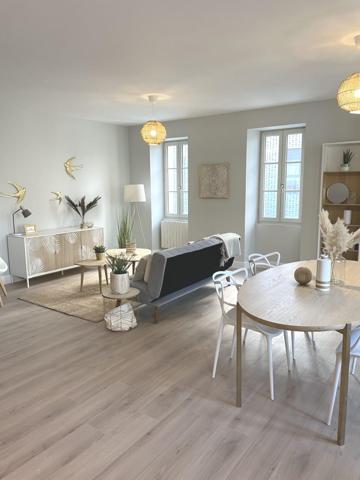 T3 de Prestige - Immeuble en Pierre - Dernier Etage - Tram