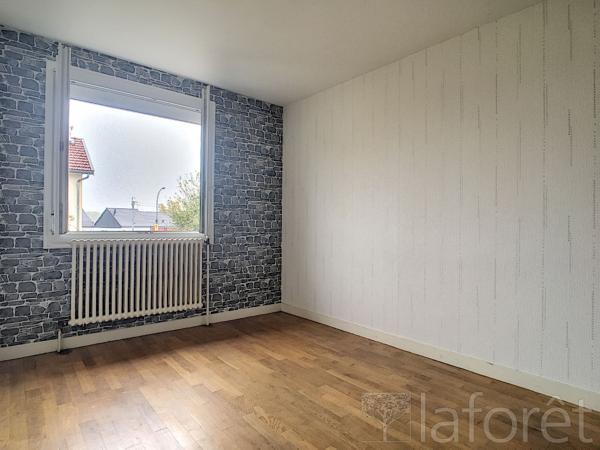 Location maison Sainte-Menehould - 5 pièce(s) - 79 m² - 700 €/mois