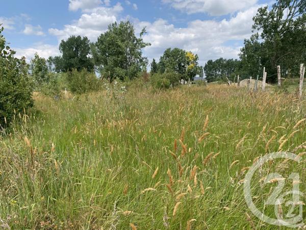 Terrain à vendre  2010 m 2   ST HILAIRE DE RIEZ  - 85