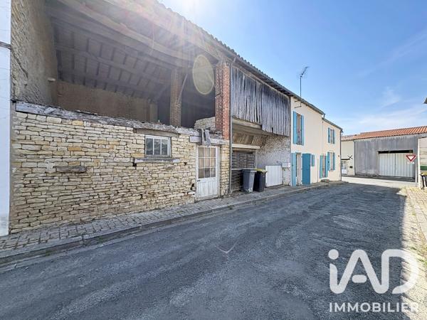 Maison à vendre 4 pièces 109 m² La Grève-sur-Mignon