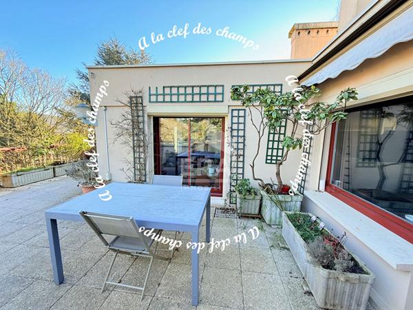 À vendre : Appartement 4 pièces 93 m² à GIF SUR YVETTE