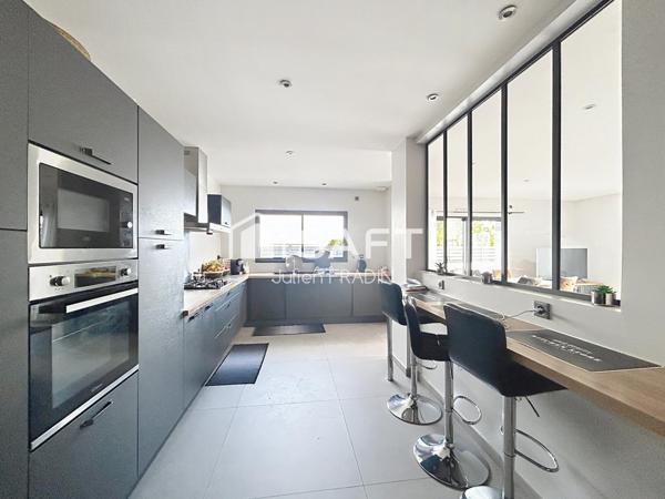 Centre-Bourg, maison 4 chambres, prestation de qualités, aucun travaux à prévoir !