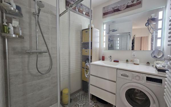 Appartement à vendre    3 pièces • 70 m2 Montboucher-sur-Jabron