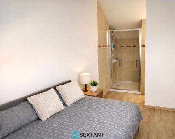 Belle villa mitoyenne familiale de 135 m² avec piscine chauffée -Collonges-Secteur Ecorans- 630.000 €