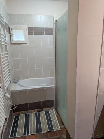 Maison à vendre 8 pièces SAULIEU (21)