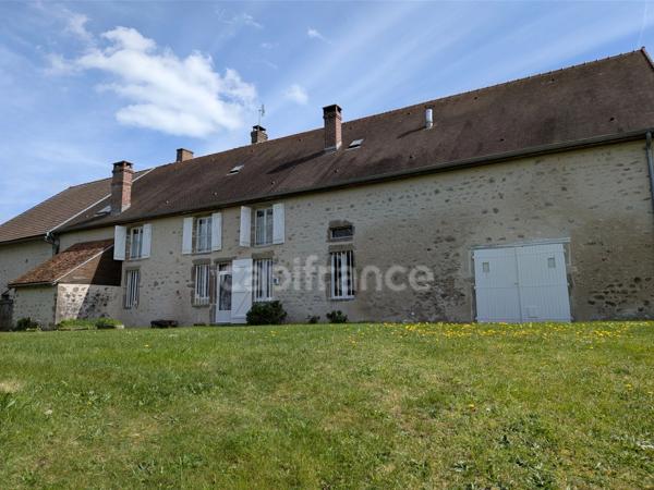 Maison à vendre 8 pièces SAULIEU (21)