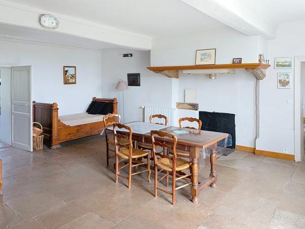 Maison à vendre 8 pièces SAULIEU (21)