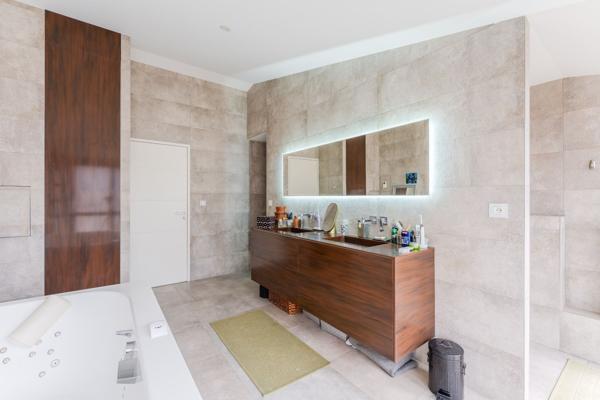 Vente Maison de luxe Nantes 7 Pièces 248 m²