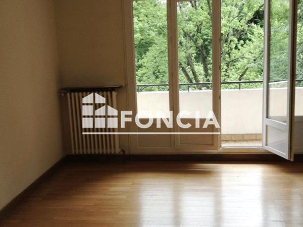Location Appartement 3 pièces 80.42 m² - 20 CHEMIN DES MARRONNIERS Grenoble 38100