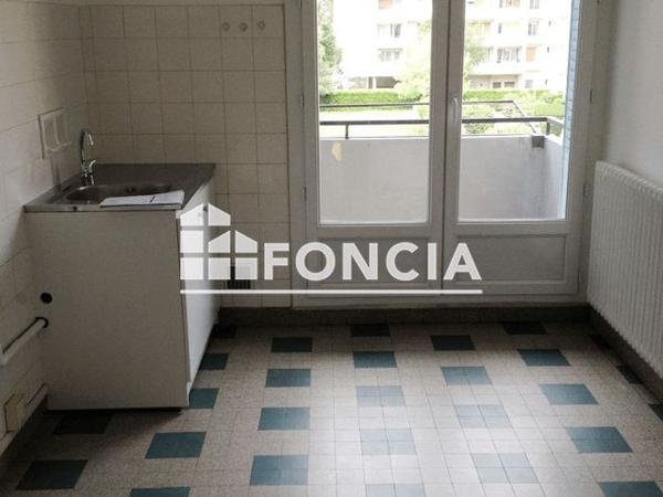 Location Appartement 3 pièces 80.42 m² - 20 CHEMIN DES MARRONNIERS Grenoble 38100