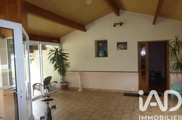Maison à vendre 8 pièces 185 m² Saint-Martin-d'Ary