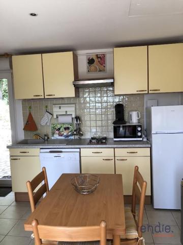 LORGUES Propriété composée de 4 logements avec vue imprenable