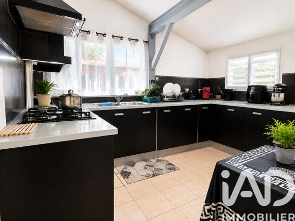 Maison à vendre 4 pièces 152 m² Sainte-Eulalie